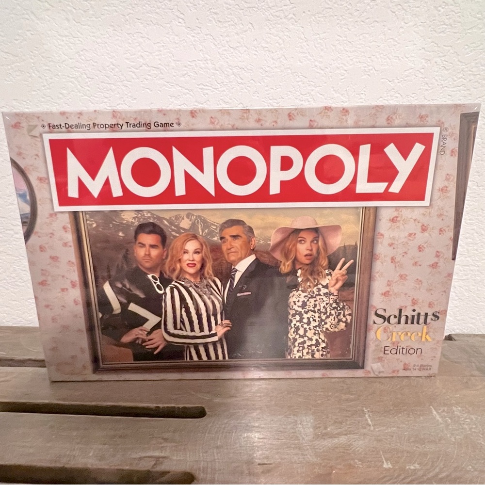 NEW! Schitt’s Creek Monopoly Game